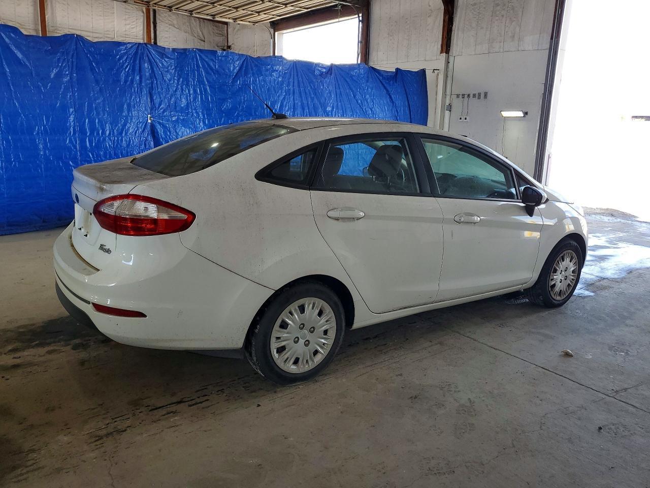 2014 FORD Fiesta