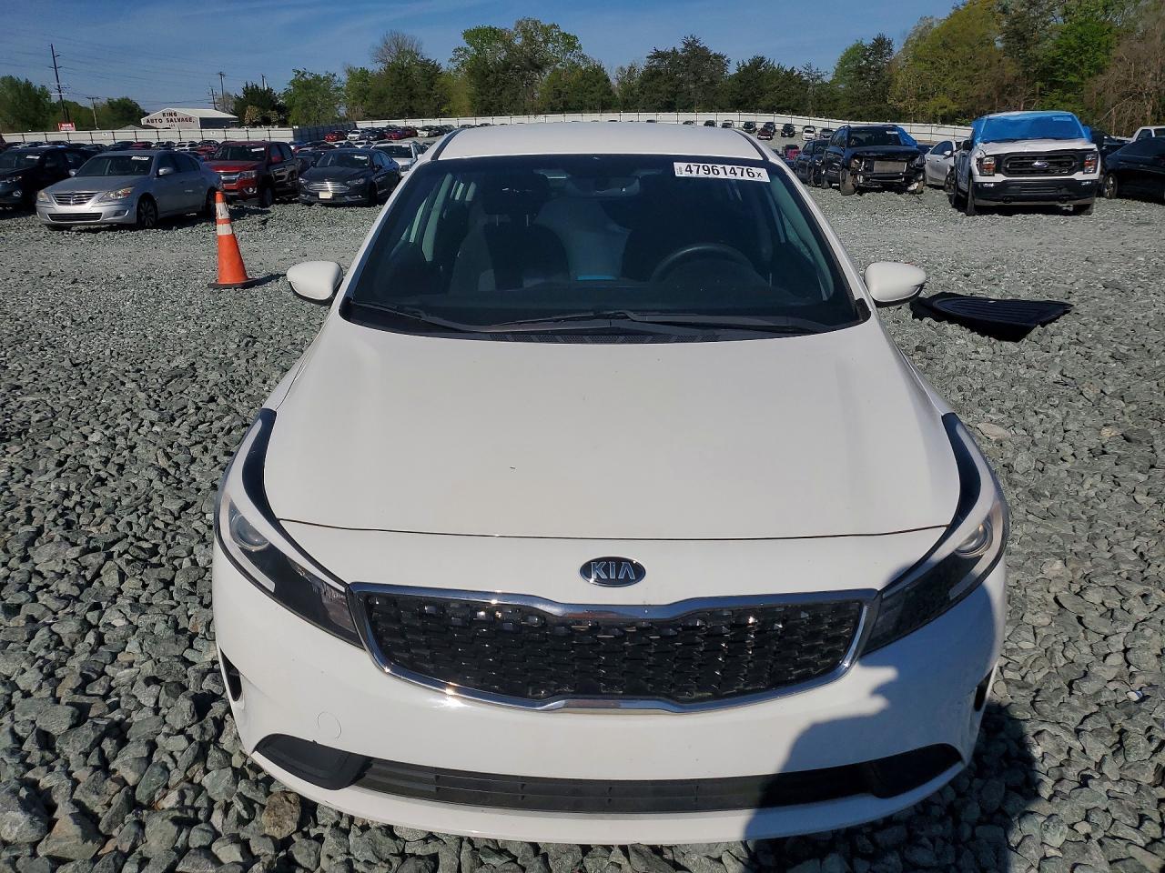 2017 KIA FORTE