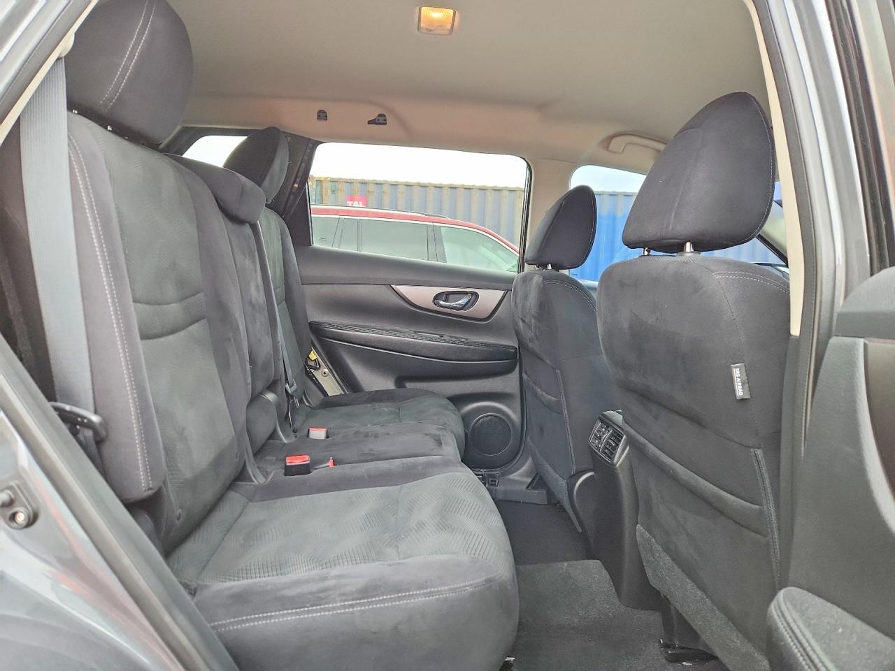 2014 NISSAN ROGUE