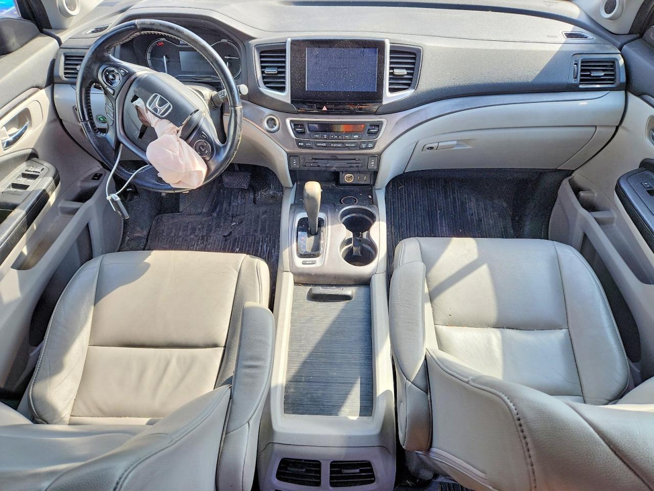 2016 HONDA PILOT