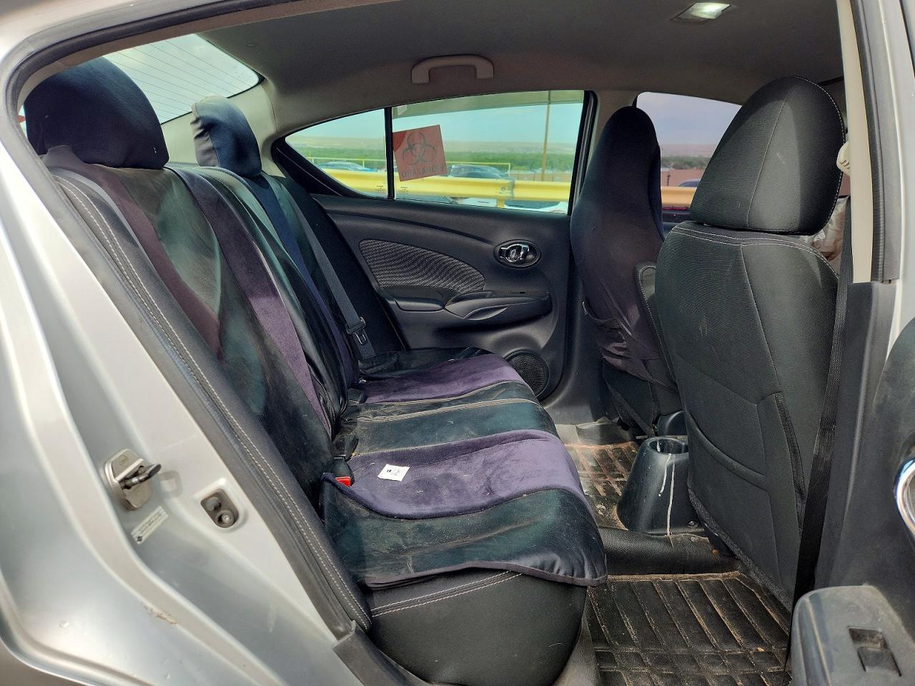 2017 NISSAN VERSA