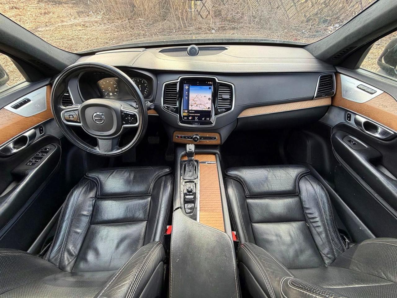 2018 VOLVO XC90
