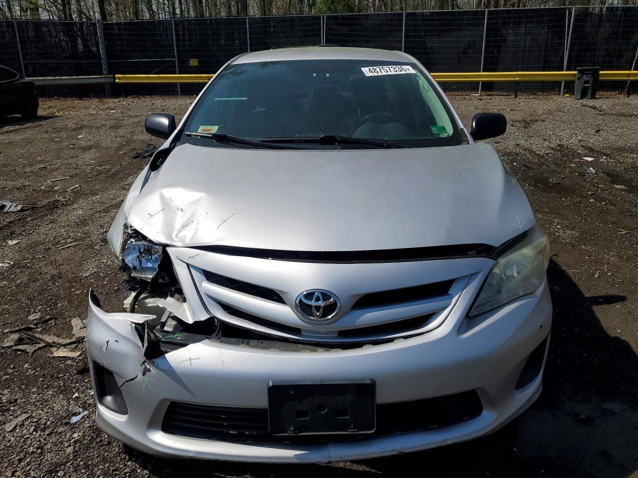 2011 TOYOTA COROLLA