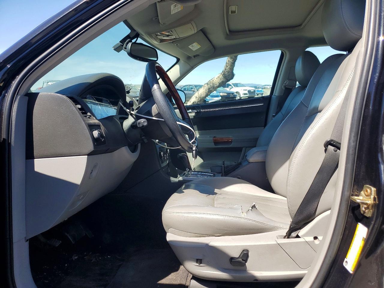 2006 CHRYSLER 300