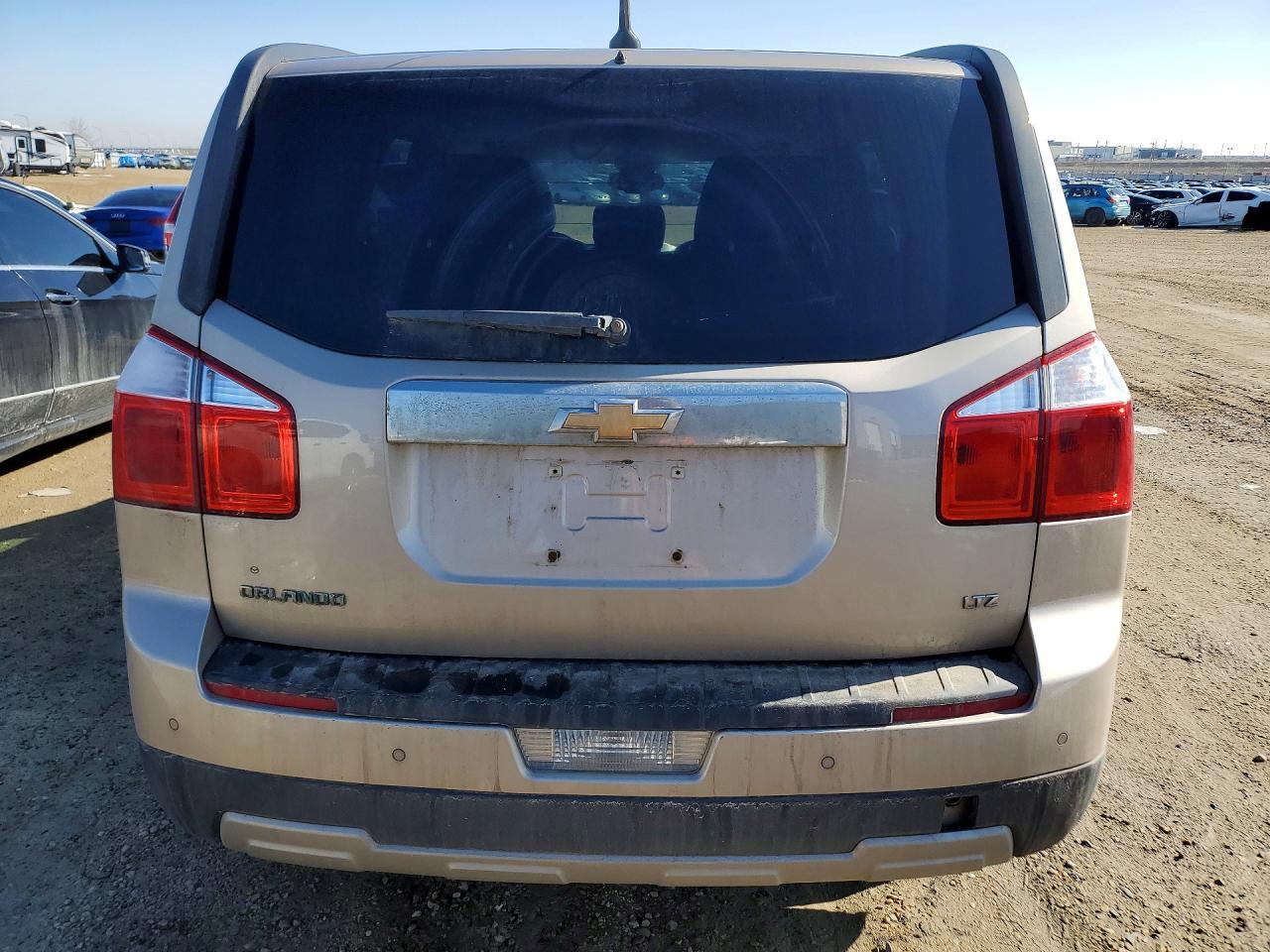 2012 CHEVROLET Orlando
