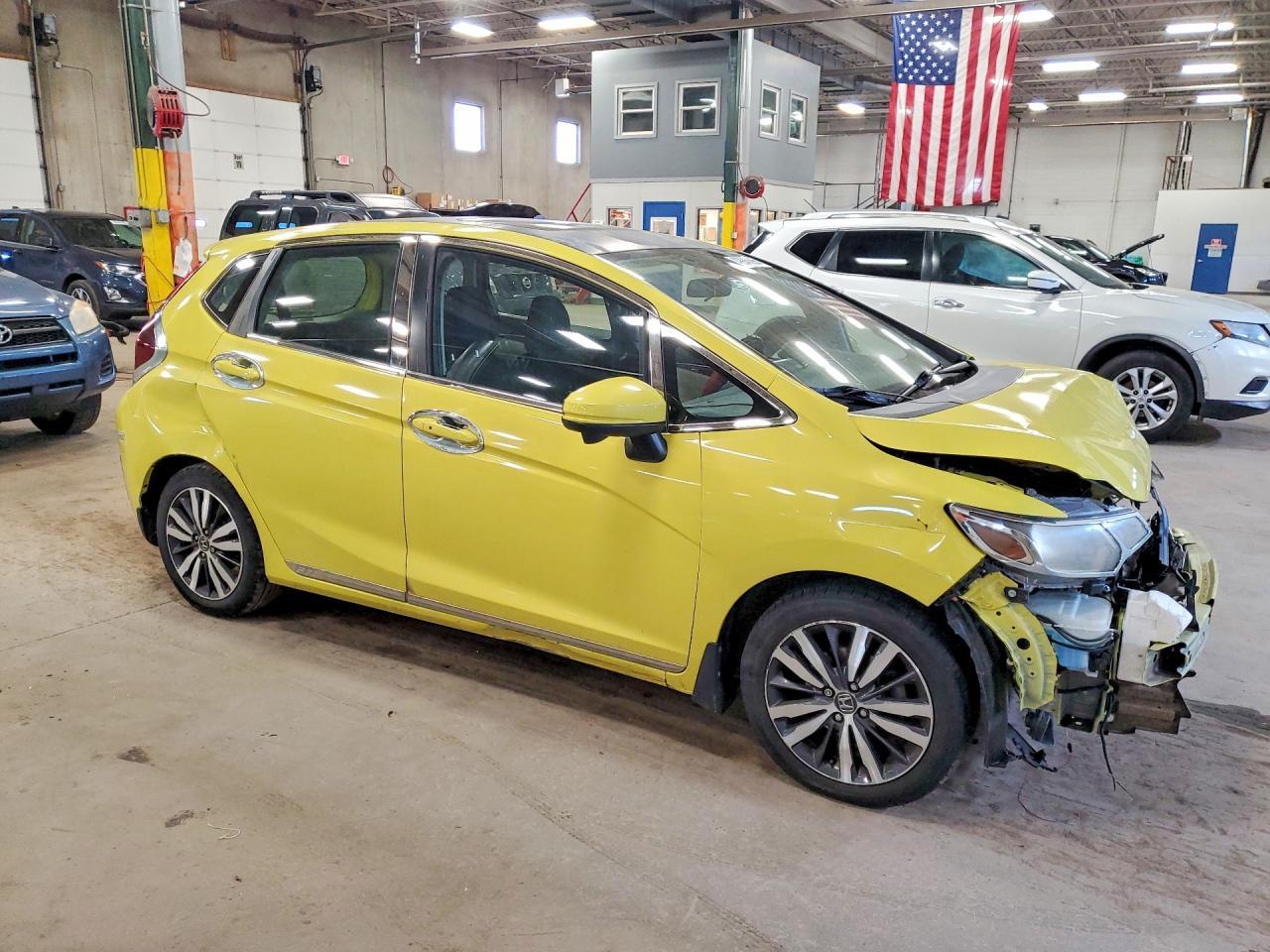 2016 HONDA FIT