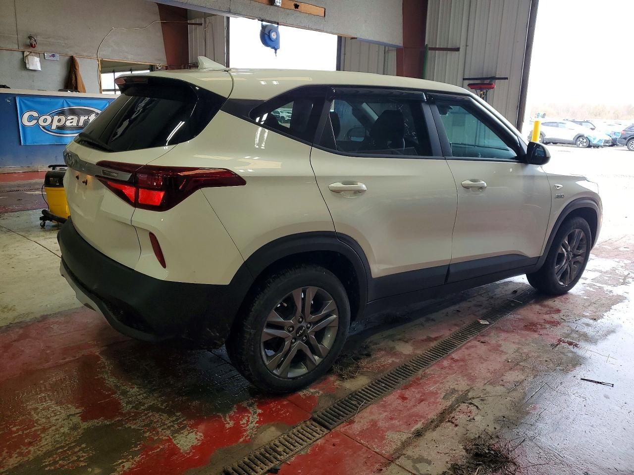 2023 KIA SELTOS