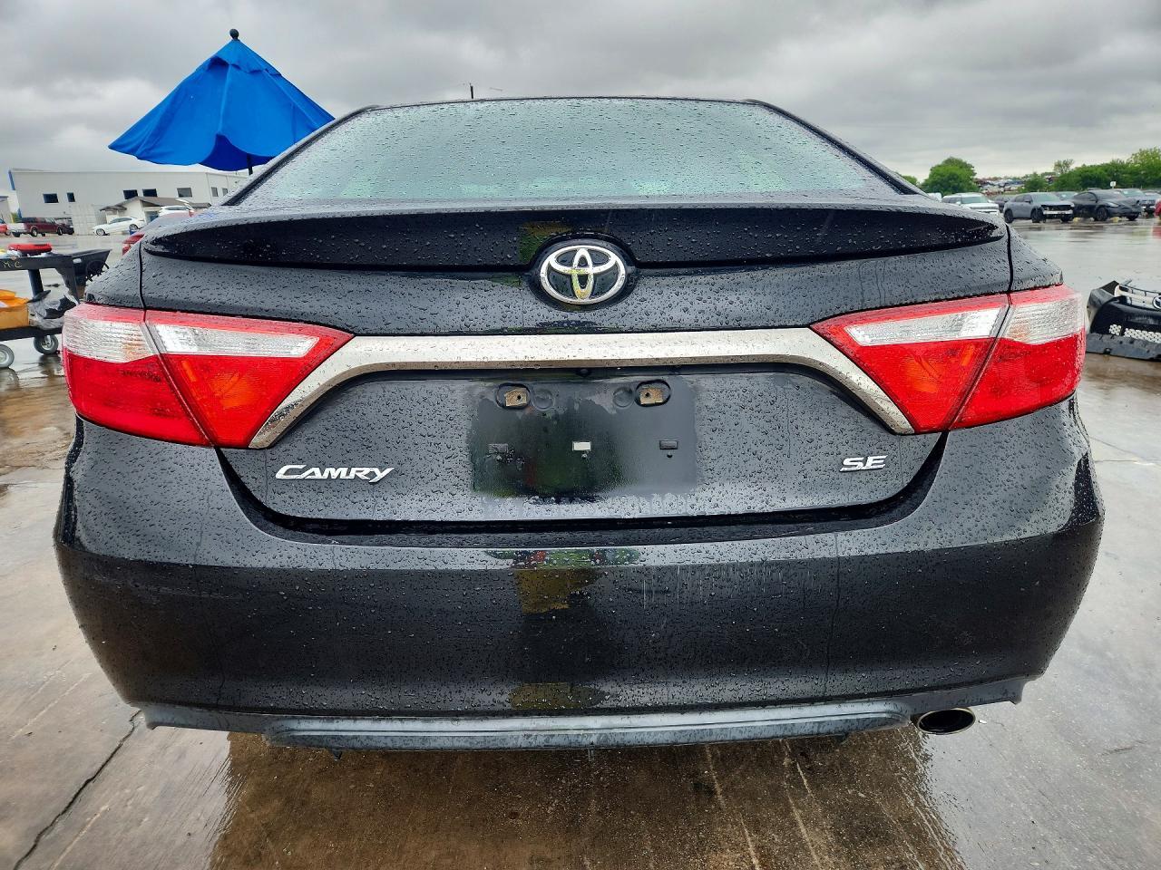2015 TOYOTA CAMRY