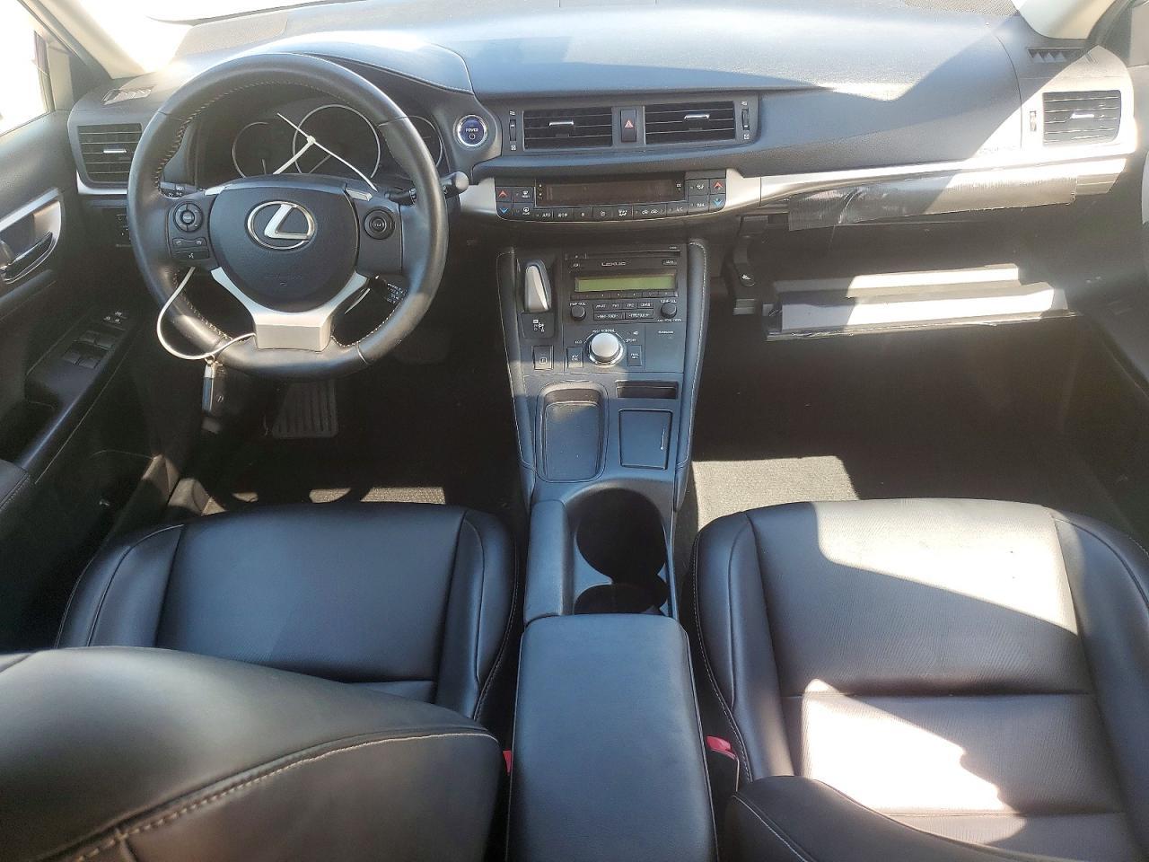 2015 LEXUS CT 200
