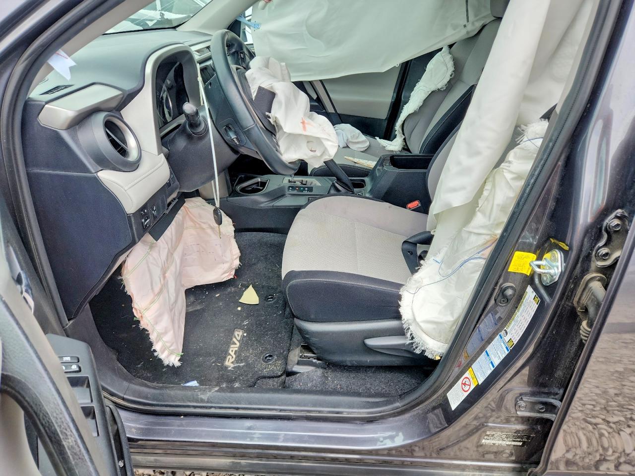 2016 TOYOTA RAV4