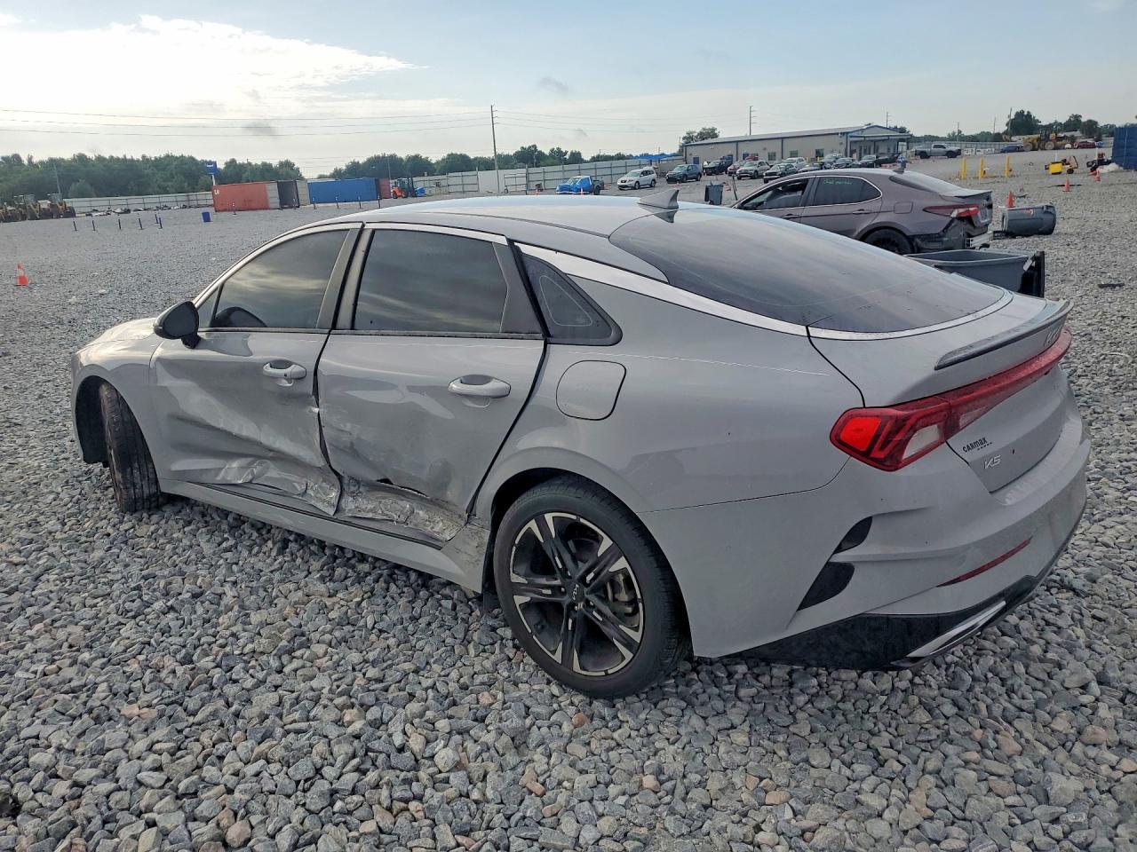 2023 KIA K5