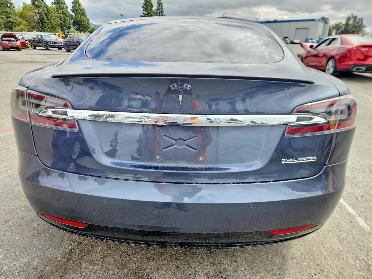 2020 TESLA MODEL S