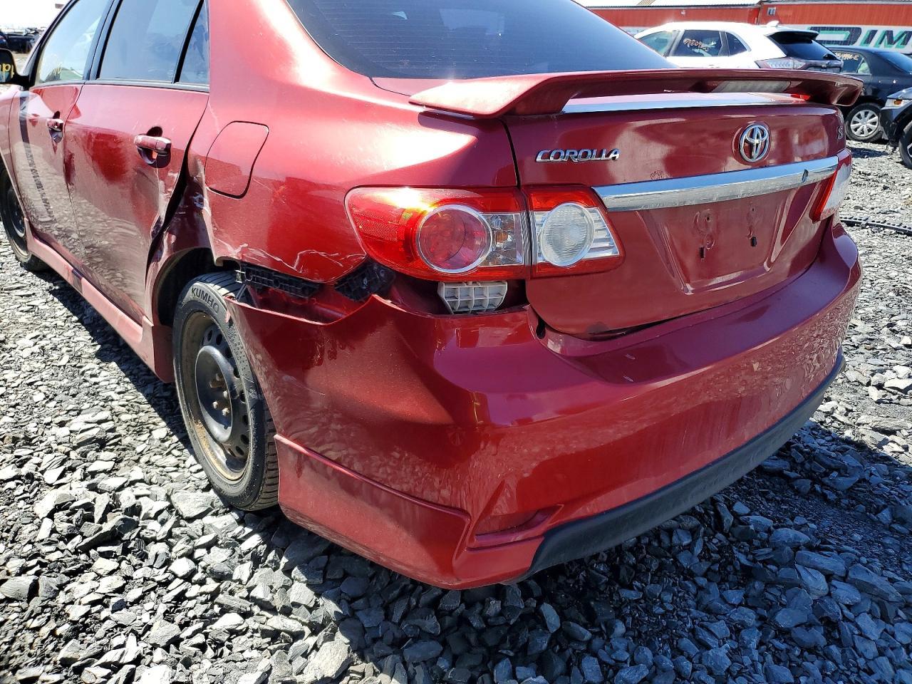 2011 TOYOTA COROLLA