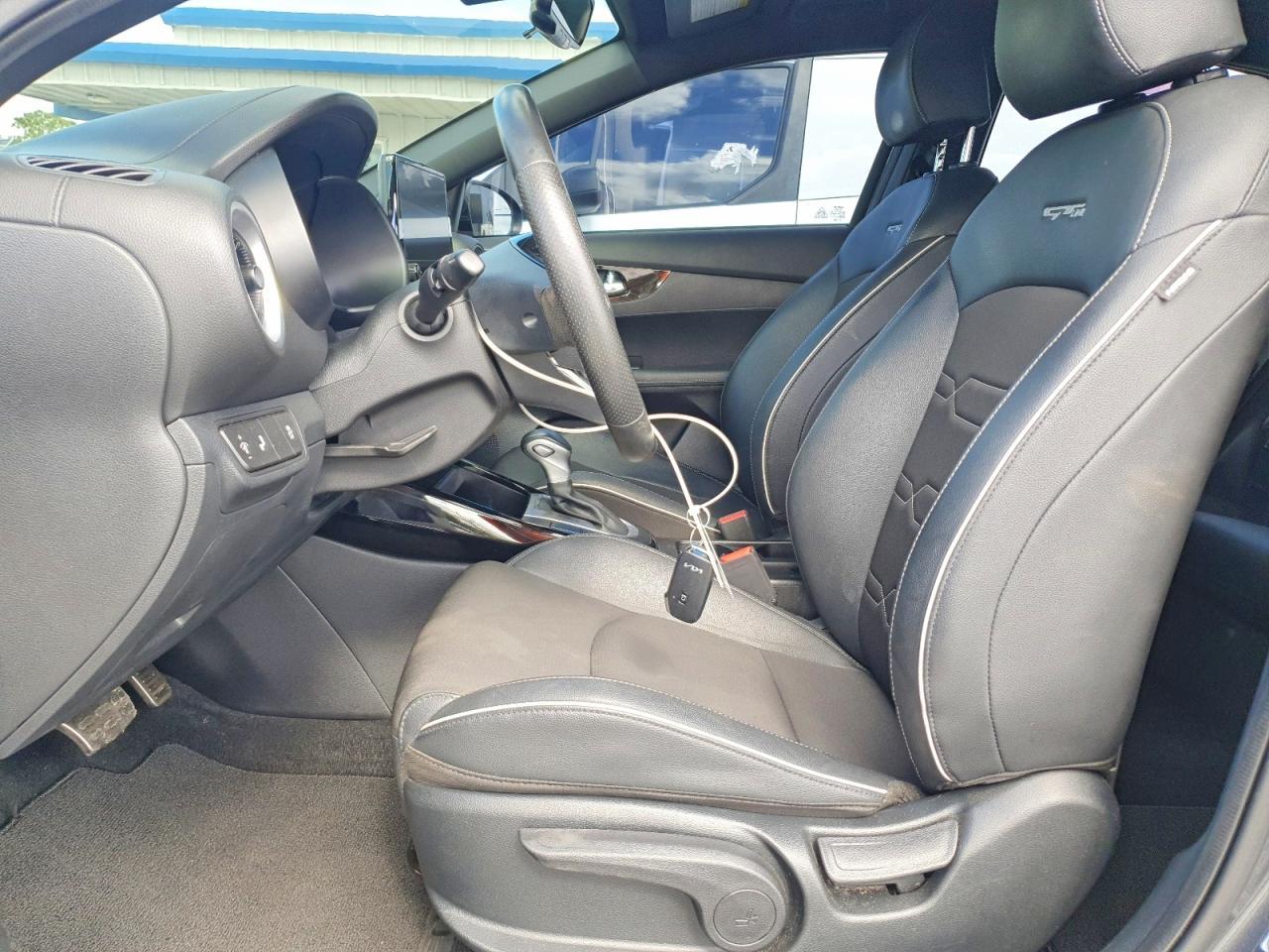 2024 KIA FORTE
