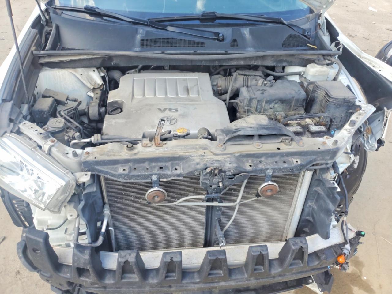 2013 TOYOTA HIGHLANDER