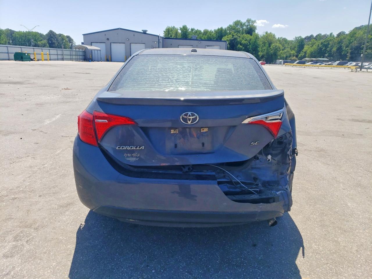 2018 TOYOTA COROLLA