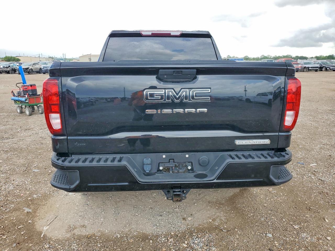 2021 GMC Sierra