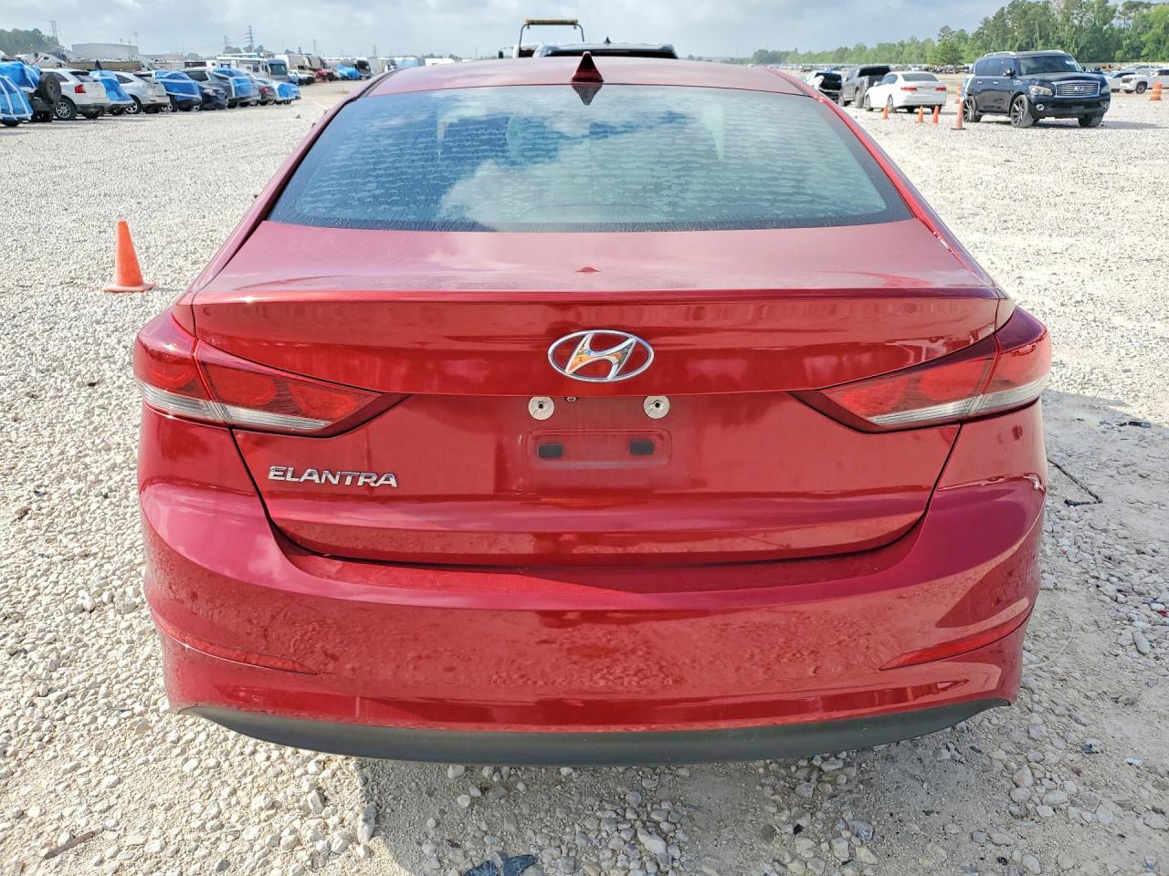 2017 HYUNDAI ELANTRA