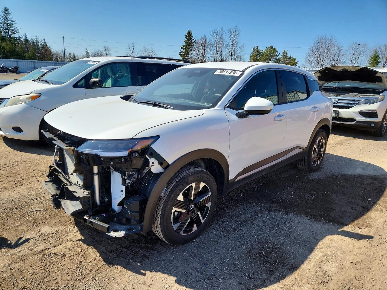 2025 NISSAN KICKS