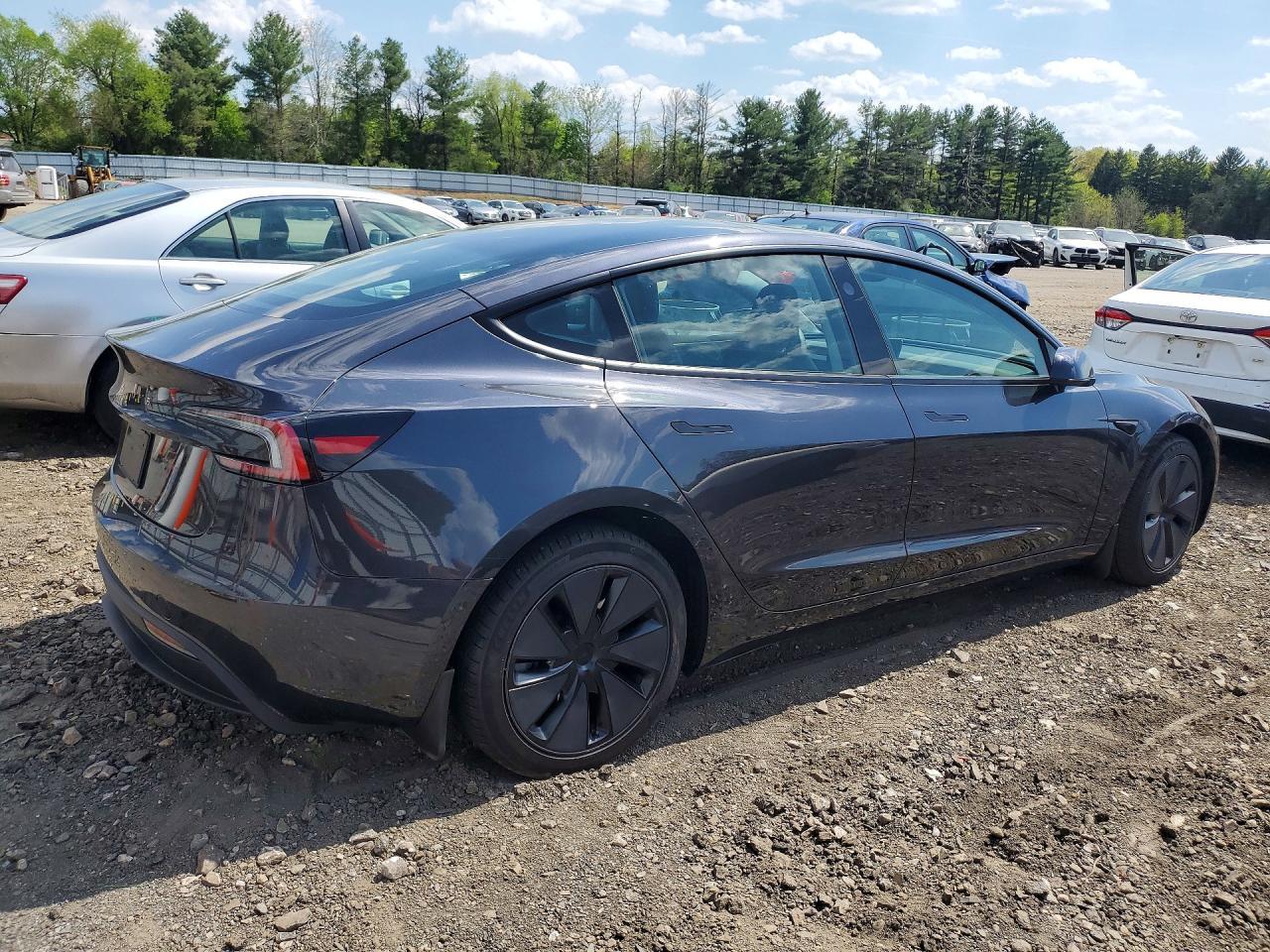 2024 TESLA MODEL 3