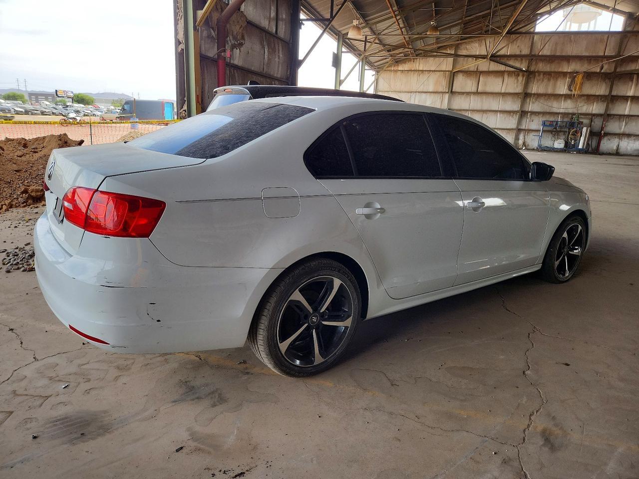 2014 VOLKSWAGEN JETTA