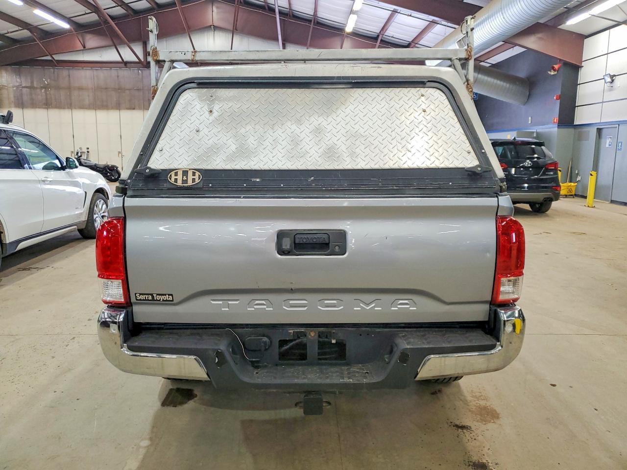 2016 TOYOTA TACOMA