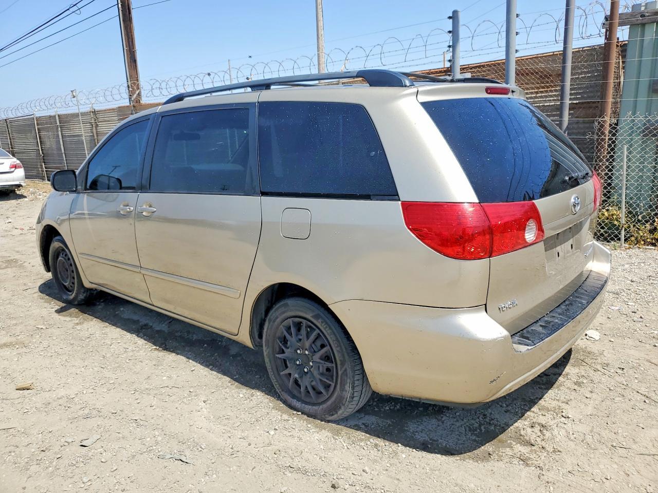 2008 TOYOTA SIENNA
