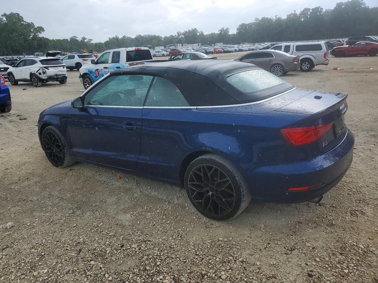 2015 AUDI A3