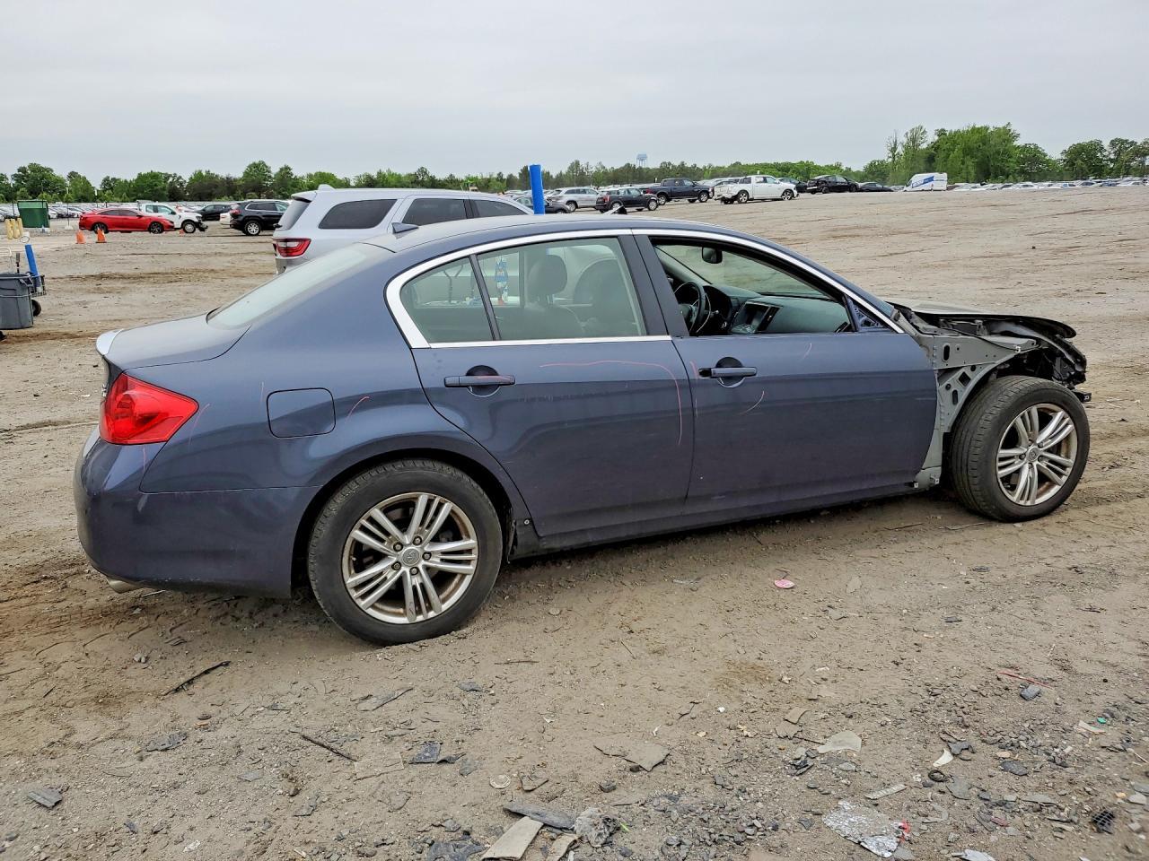 2012 INFINITI G37