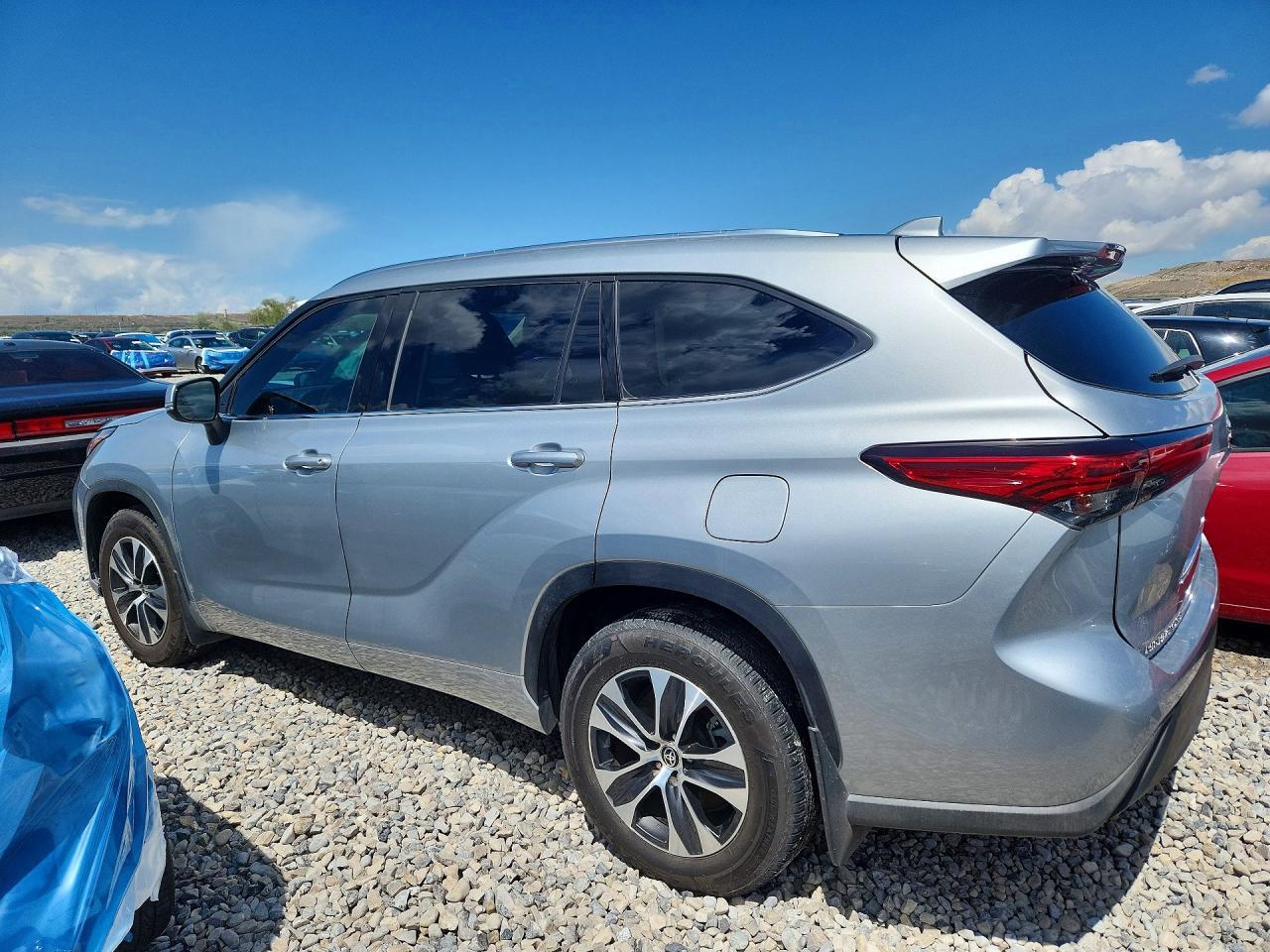 2020 TOYOTA HIGHLANDER