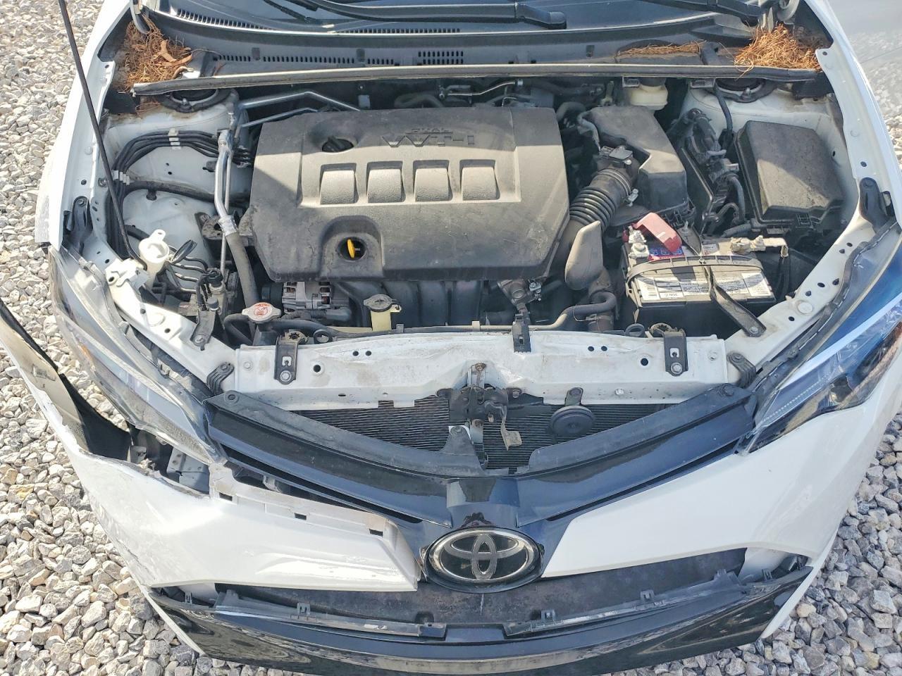 2017 TOYOTA COROLLA