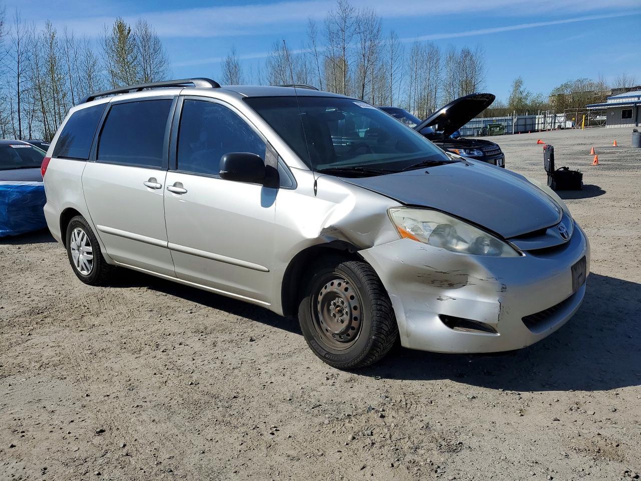 2007 TOYOTA SIENNA
