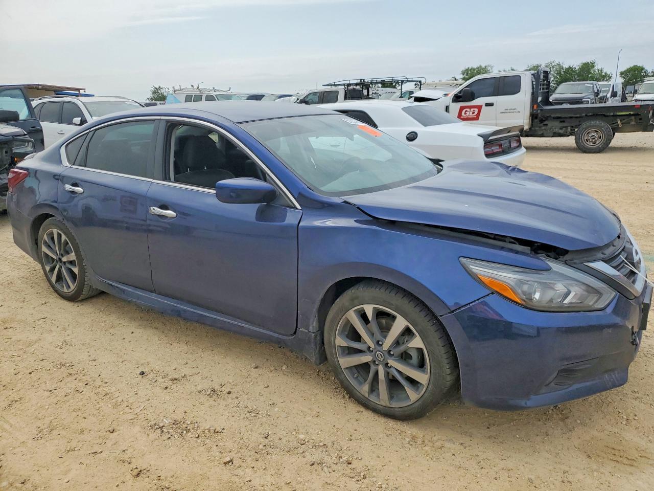 2017 NISSAN ALTIMA