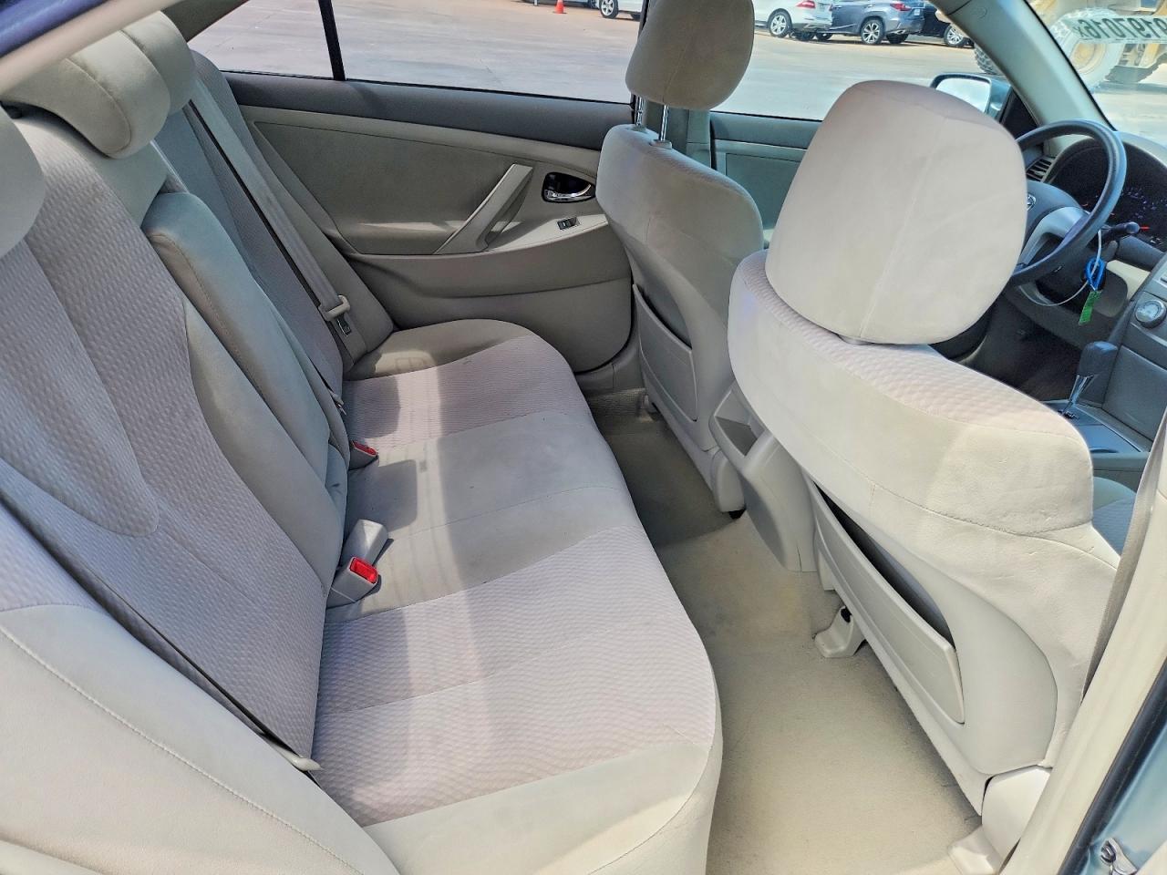 2010 TOYOTA CAMRY