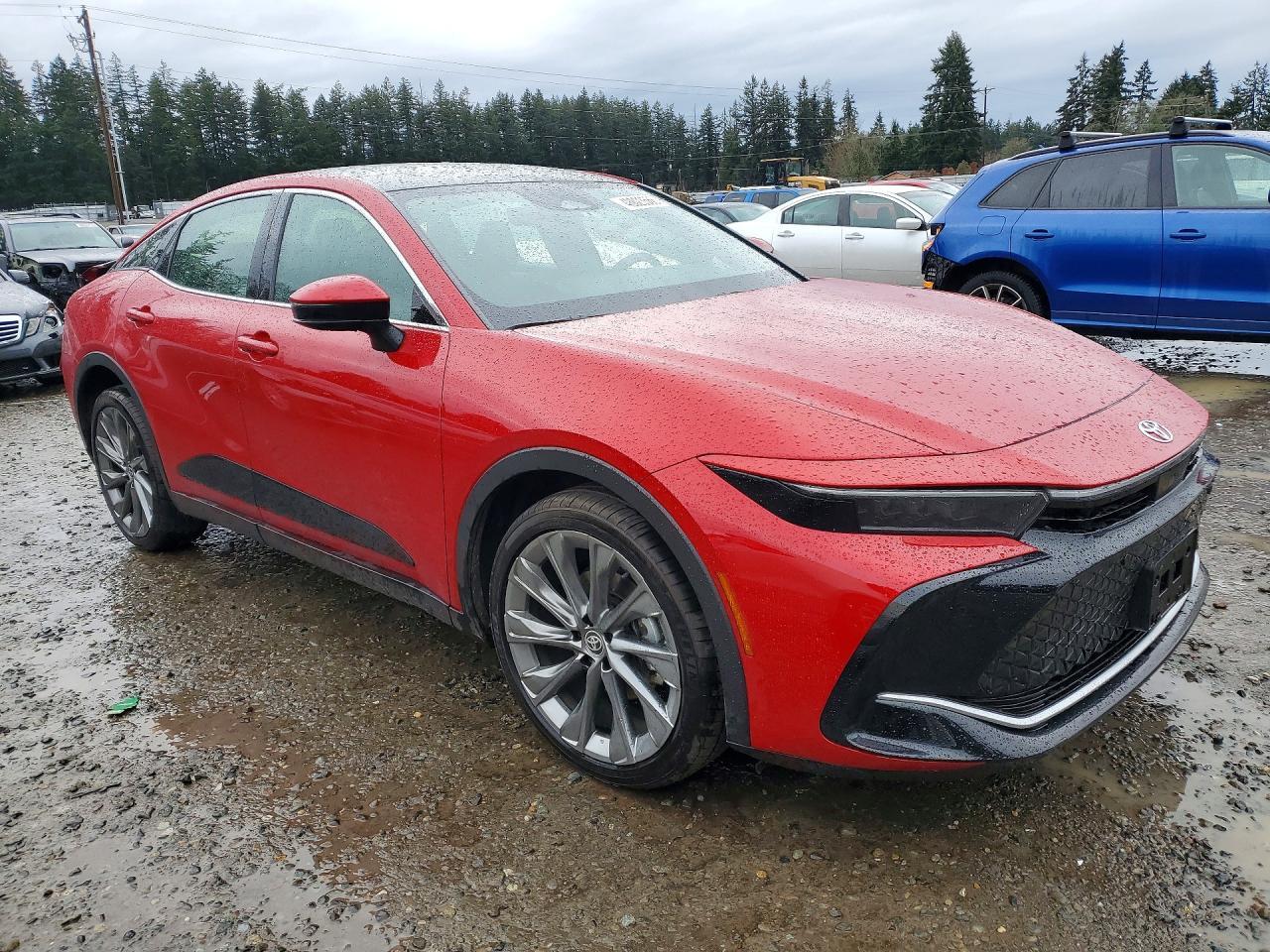 2024 TOYOTA Crown