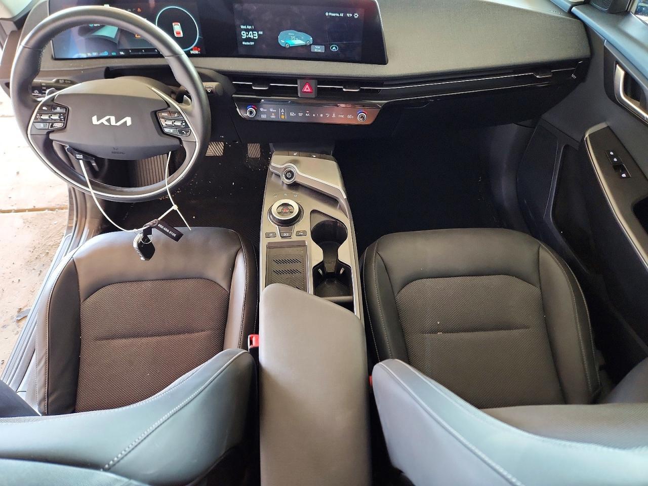 2024 KIA EV6