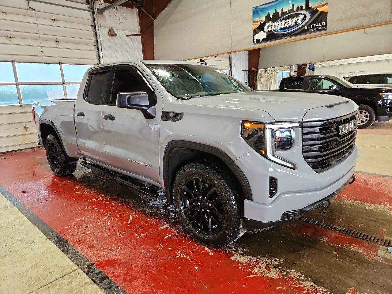 2024 GMC Sierra