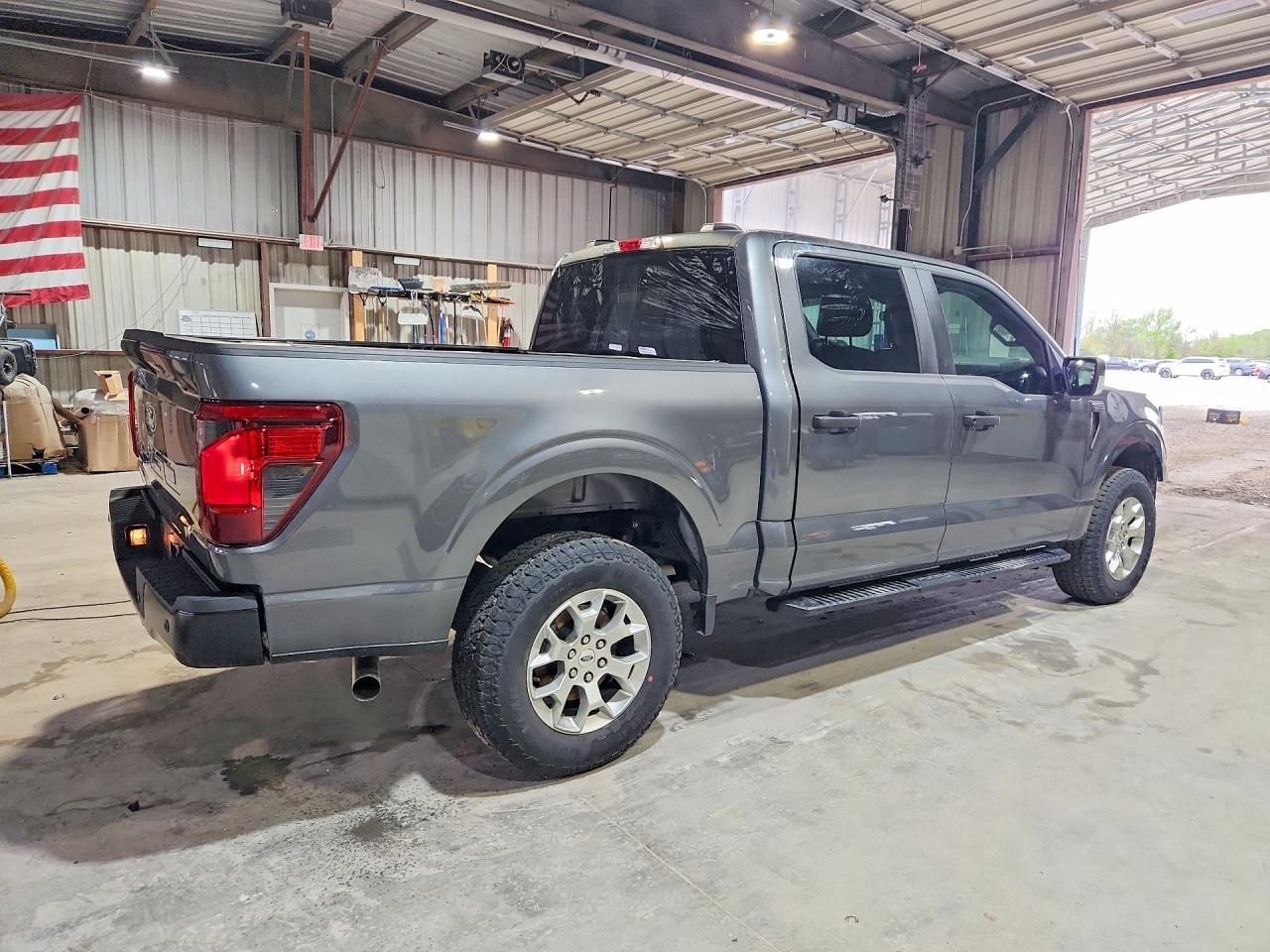 2025 FORD F-150 Lightning