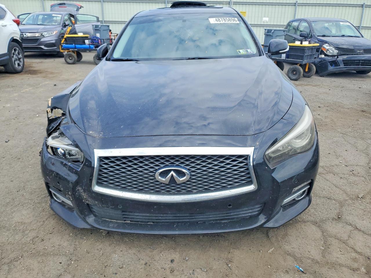 2017 INFINITI Q50