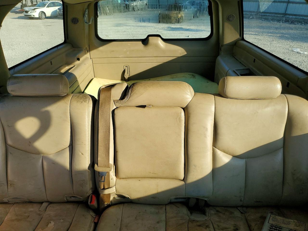 2003 CHEVROLET Suburban
