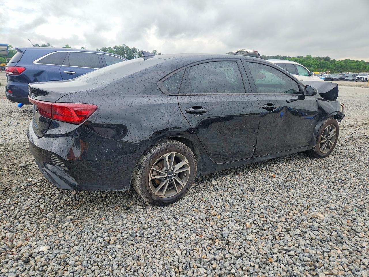 2023 KIA FORTE