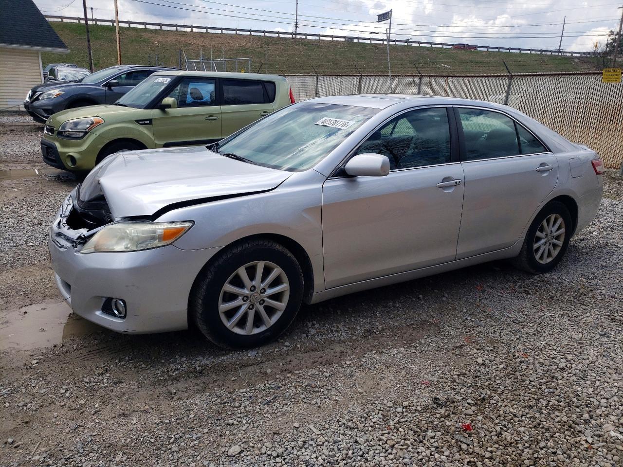 2011 TOYOTA CAMRY