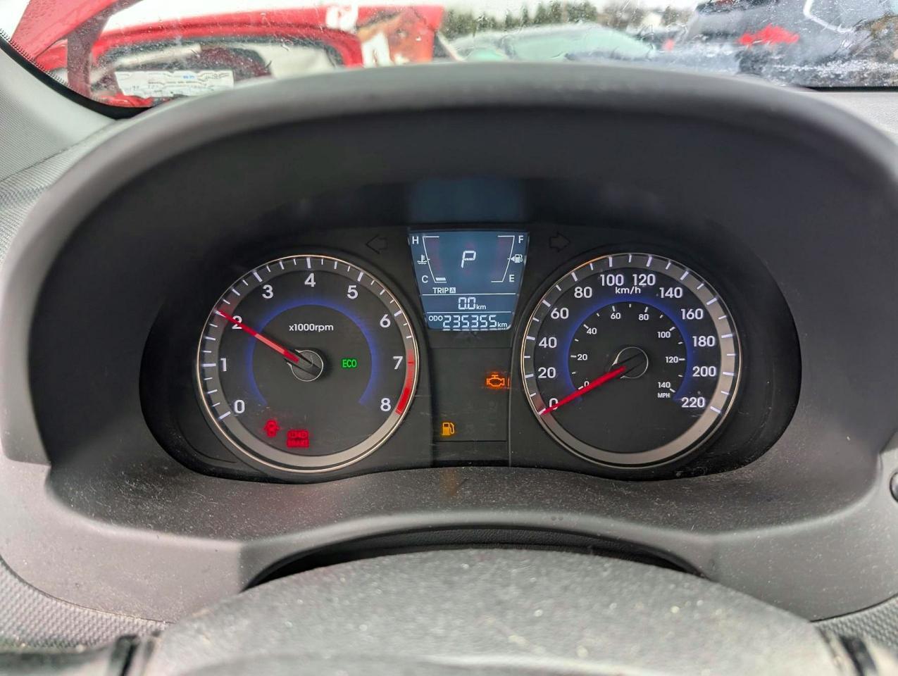 2013 HYUNDAI ACCENT