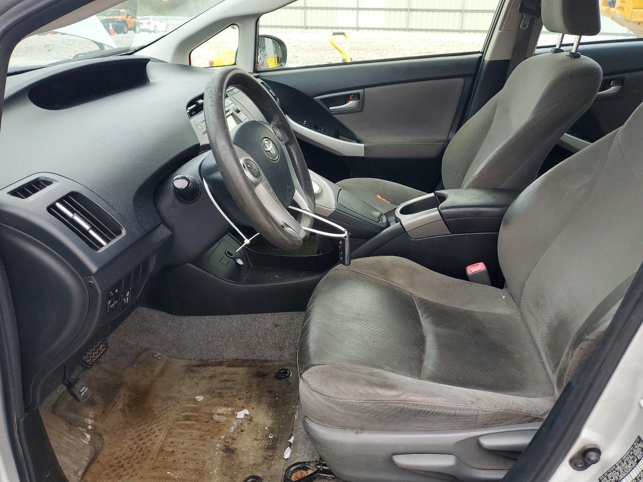2012 TOYOTA PRIUS