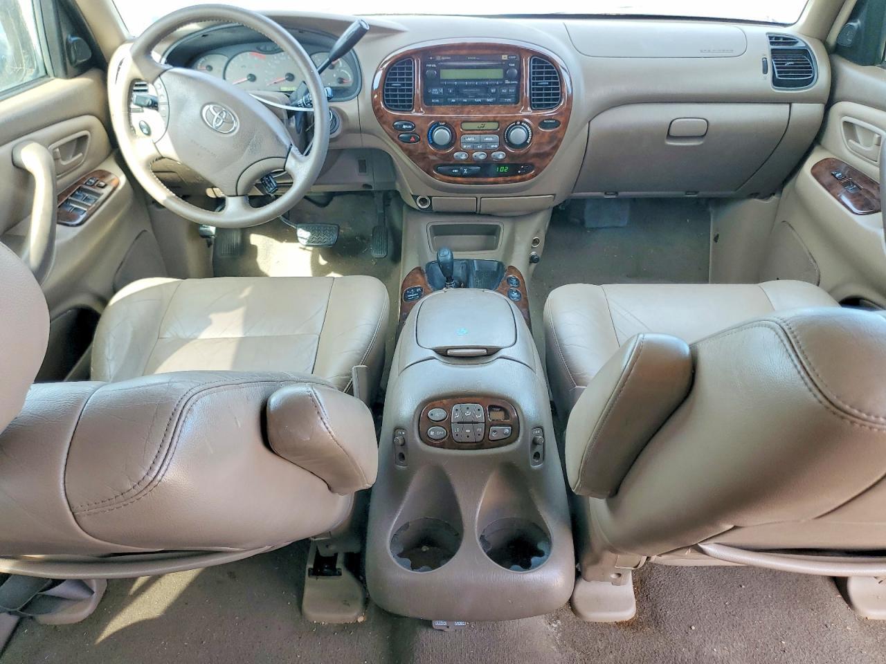 2003 TOYOTA Sequoia