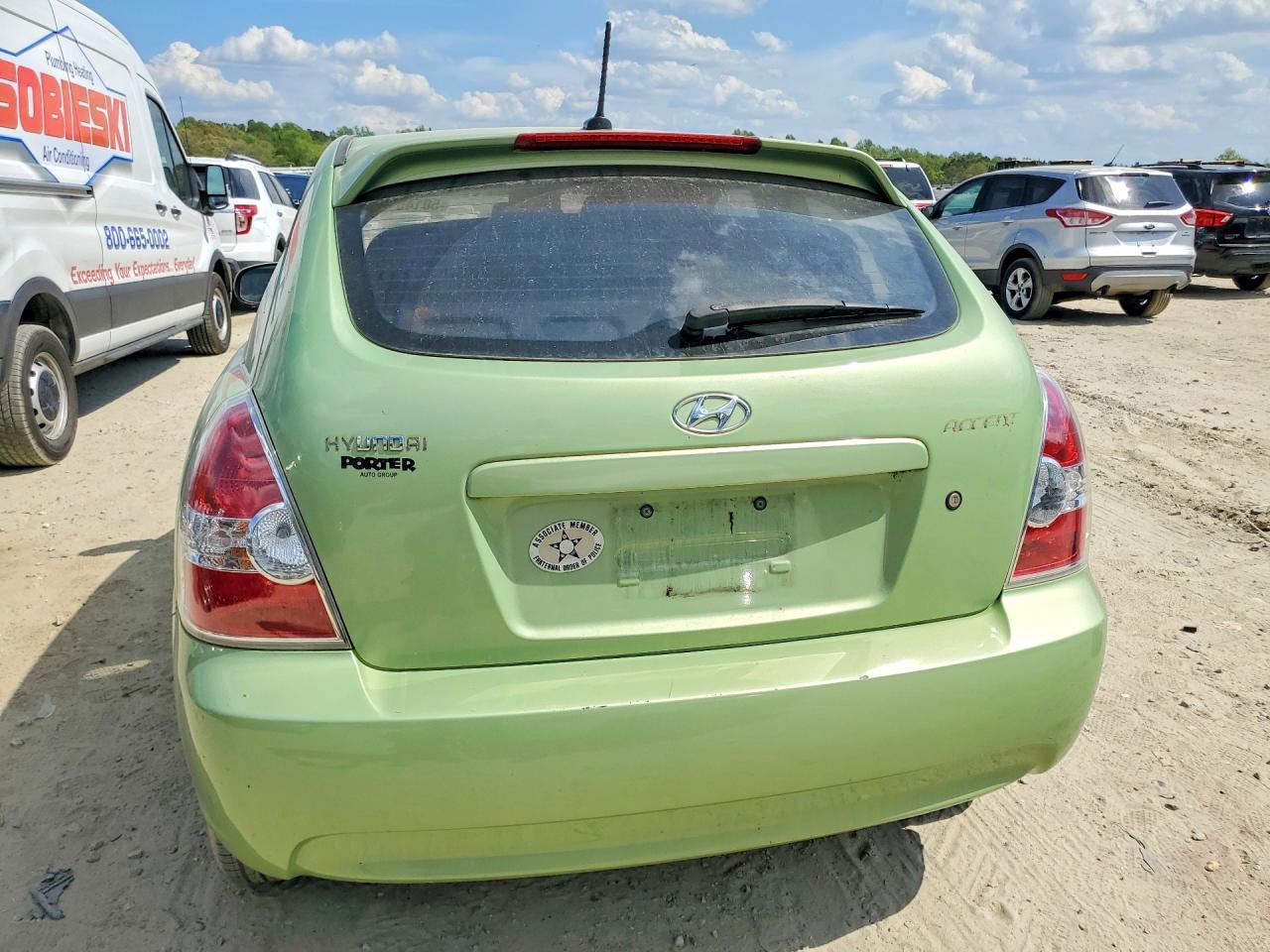 2011 HYUNDAI ACCENT