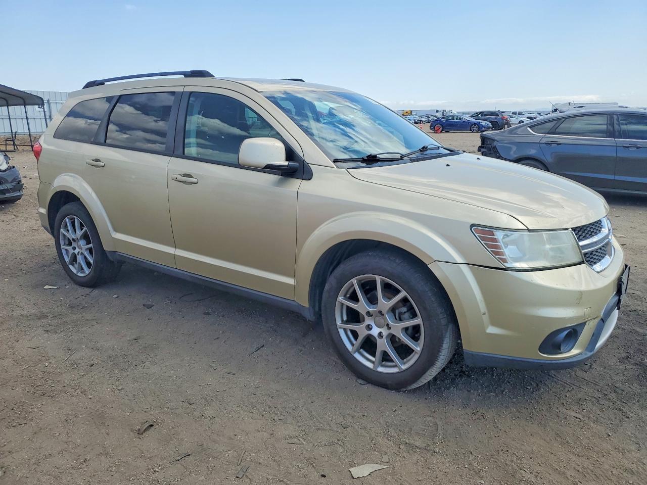 2011 DODGE JOURNEY