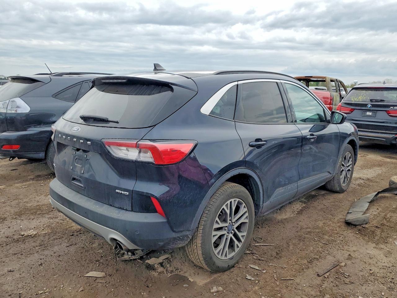 2021 FORD ESCAPE