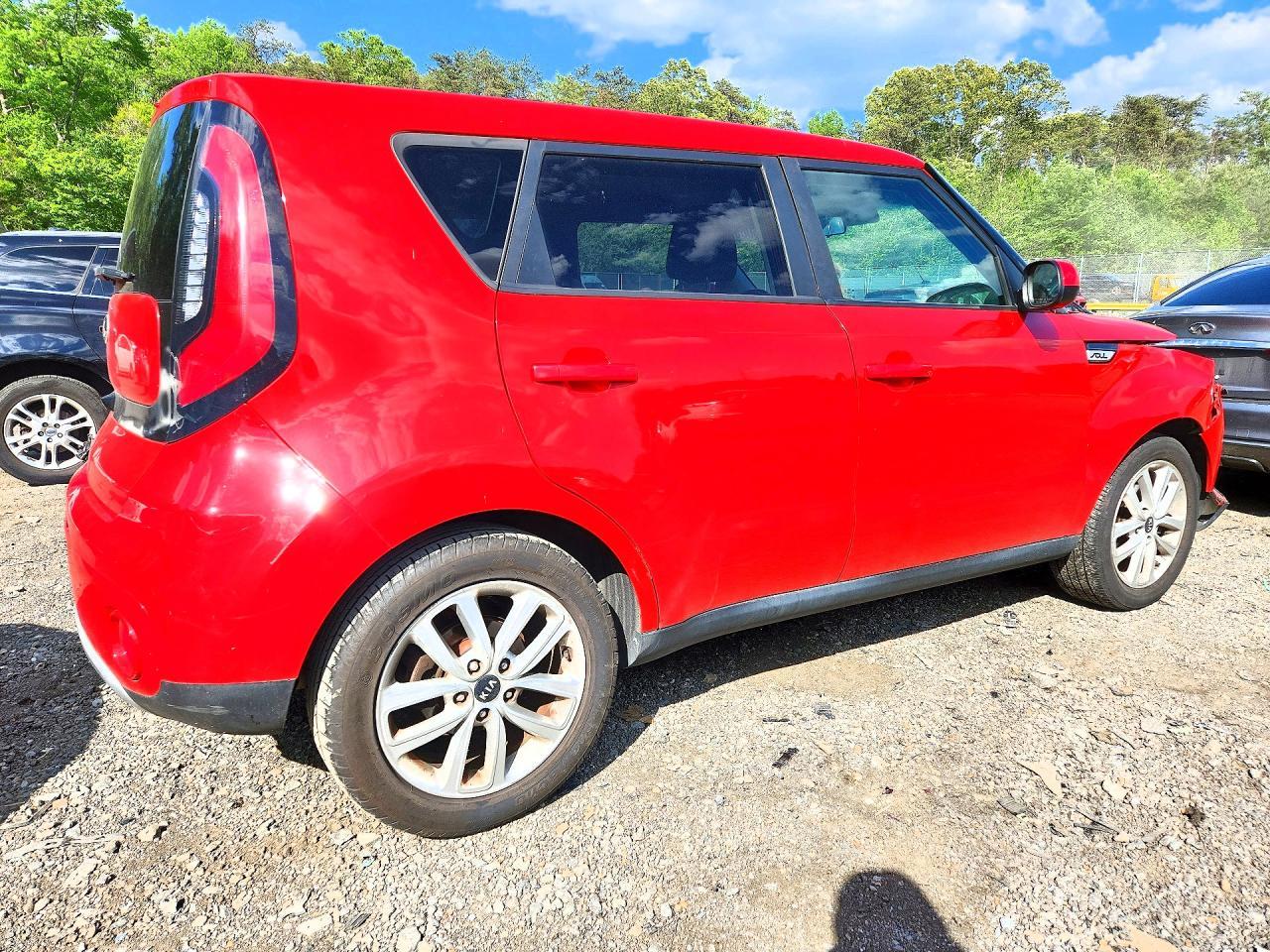 2017 KIA SOUL