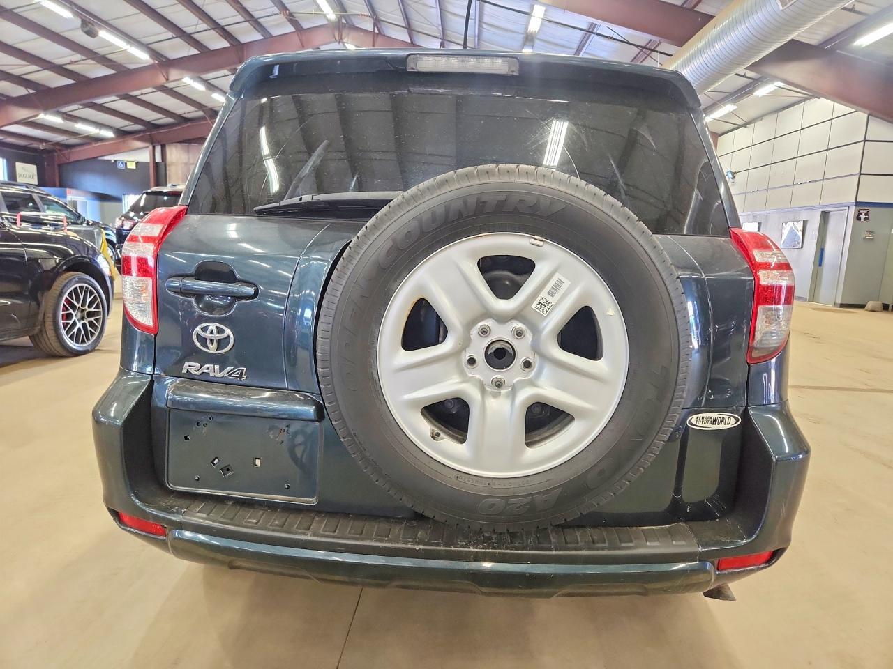 2011 TOYOTA RAV4